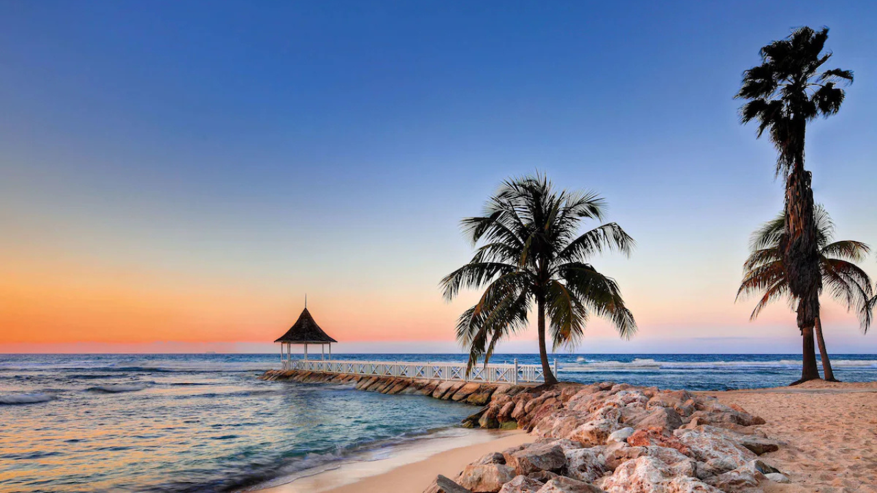 Top 10 Best Hotels in Montego Bay Jamaica – From Budget to Luxury