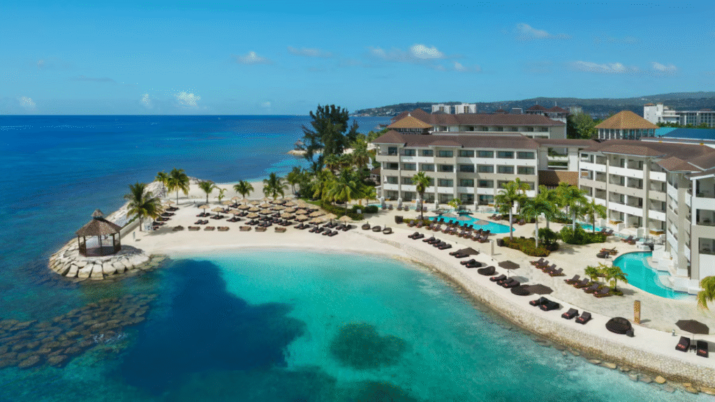 Top 10 Best Hotels in Montego Bay Jamaica – From Budget to Luxury